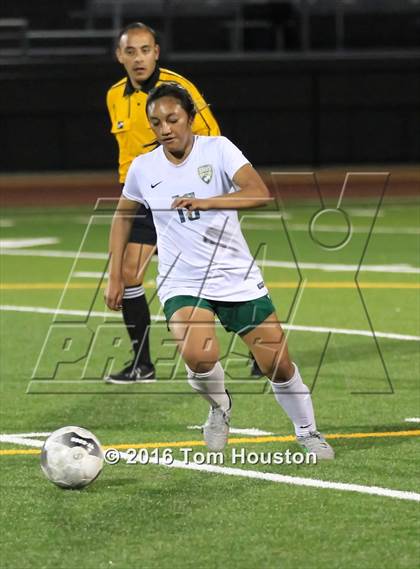 Thumbnail 3 in South Hills vs Cypress (CIF SS D3 Quarterfinal Playoff) photogallery.