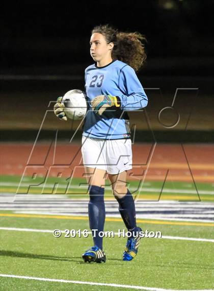 Thumbnail 1 in South Hills vs Cypress (CIF SS D3 Quarterfinal Playoff) photogallery.