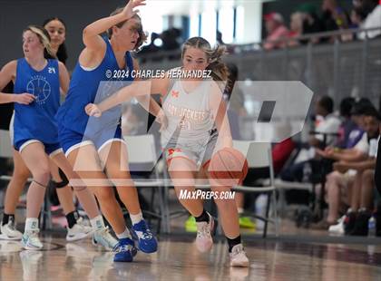 Thumbnail 3 in Mineola vs Gunter (Texas Association of Basketball Coaches Showcase) photogallery.