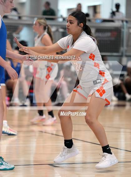 Thumbnail 1 in Mineola vs Gunter (Texas Association of Basketball Coaches Showcase) photogallery.