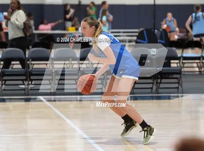 Thumbnail 2 in Mineola vs Gunter (Texas Association of Basketball Coaches Showcase) photogallery.