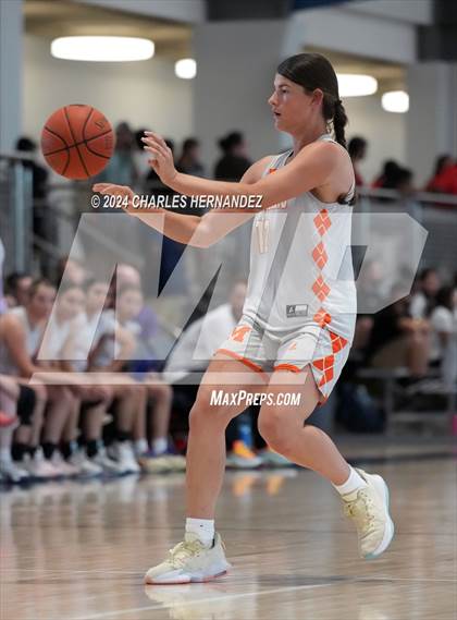 Thumbnail 3 in Mineola vs Gunter (Texas Association of Basketball Coaches Showcase) photogallery.