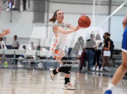 Thumbnail 3 in Mineola vs Gunter (Texas Association of Basketball Coaches Showcase) photogallery.