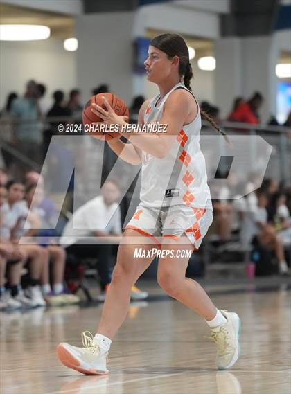 Thumbnail 1 in Mineola vs Gunter (Texas Association of Basketball Coaches Showcase) photogallery.