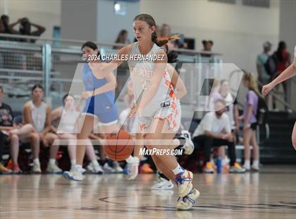 Thumbnail 2 in Mineola vs Gunter (Texas Association of Basketball Coaches Showcase) photogallery.