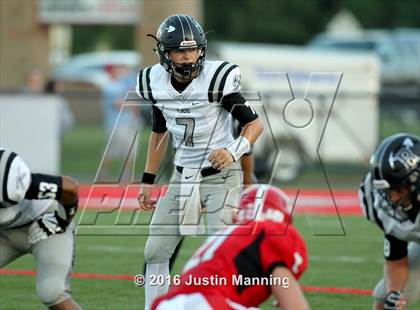 Thumbnail 1 in Bauxite @ Glen Rose photogallery.