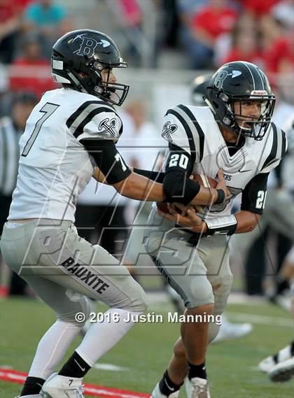 Thumbnail 2 in Bauxite @ Glen Rose photogallery.