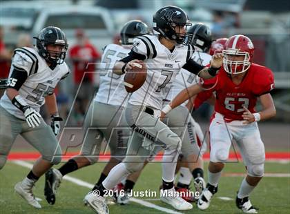 Thumbnail 3 in Bauxite @ Glen Rose photogallery.