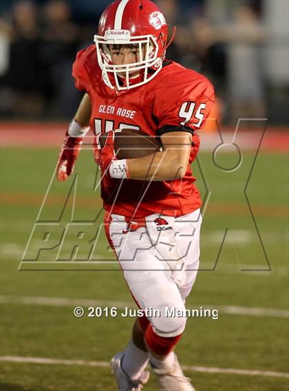 Thumbnail 2 in Bauxite @ Glen Rose photogallery.