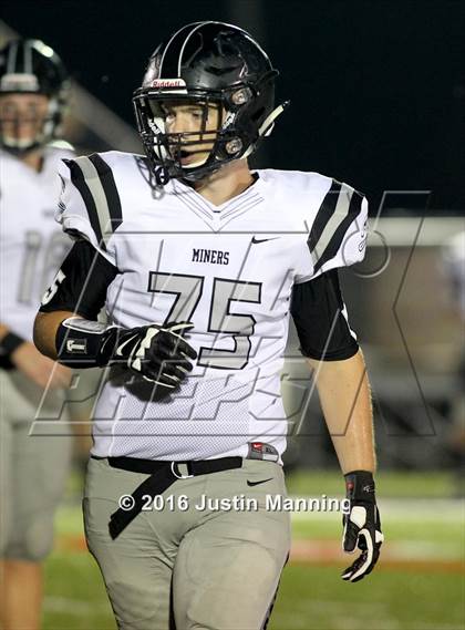 Thumbnail 3 in Bauxite @ Glen Rose photogallery.