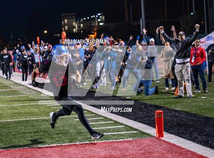 Thumbnail 2 in Cathedral Catholic @ Los Alamitos (CIF SS Div 1AA Regional Final) photogallery.