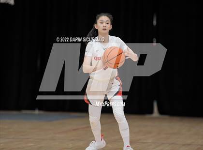 Thumbnail 2 in St. Mary's vs. Sidwell Friends (NIKE Tournament of Champions) photogallery.
