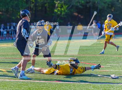 Thumbnail 2 in Bayport-Blue Point @ Shoreham-Wading River (Section XI Div II Semi Finals) photogallery.