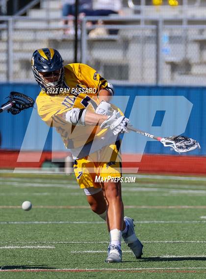 Thumbnail 3 in Bayport-Blue Point @ Shoreham-Wading River (Section XI Div II Semi Finals) photogallery.