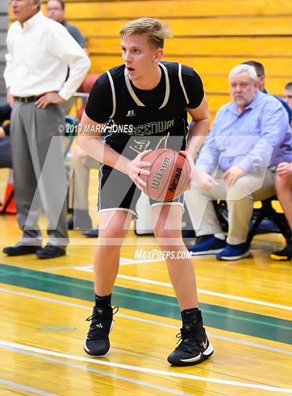 Thumbnail 1 in Sunnyslope vs. Greenway (Sunnyslope Hoopsgiving Basketball Tournament) photogallery.