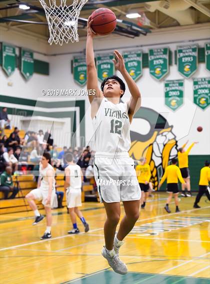 Thumbnail 3 in Sunnyslope vs. Greenway (Sunnyslope Hoopsgiving Basketball Tournament) photogallery.