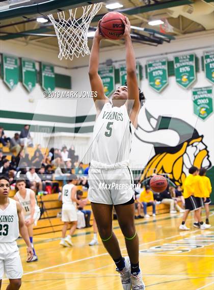 Thumbnail 1 in Sunnyslope vs. Greenway (Sunnyslope Hoopsgiving Basketball Tournament) photogallery.