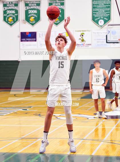 Thumbnail 1 in Sunnyslope vs. Greenway (Sunnyslope Hoopsgiving Basketball Tournament) photogallery.