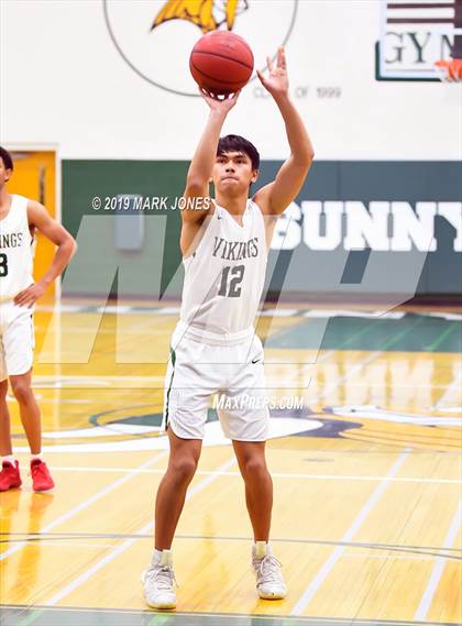 Thumbnail 2 in Sunnyslope vs. Greenway (Sunnyslope Hoopsgiving Basketball Tournament) photogallery.