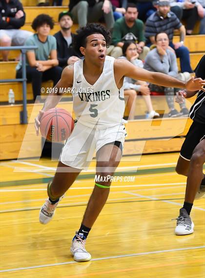 Thumbnail 2 in Sunnyslope vs. Greenway (Sunnyslope Hoopsgiving Basketball Tournament) photogallery.