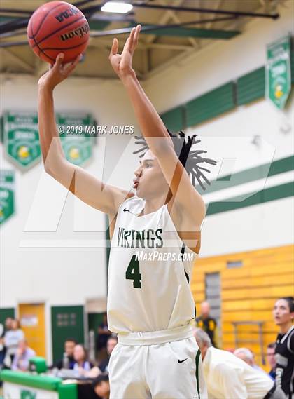 Thumbnail 2 in Sunnyslope vs. Greenway (Sunnyslope Hoopsgiving Basketball Tournament) photogallery.