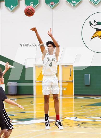 Thumbnail 1 in Sunnyslope vs. Greenway (Sunnyslope Hoopsgiving Basketball Tournament) photogallery.