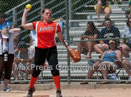 Thumbnail 2 in North Davidson vs. Holly Springs (NCHSAA 4A Semifinal) photogallery.