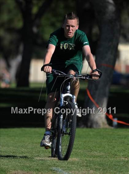 Thumbnail 2 in Moore League Finals photogallery.