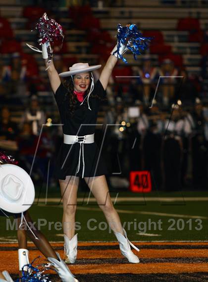 Thumbnail 1 in Bullard @ Gilmer photogallery.