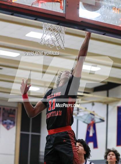 Thumbnail 3 in Village Christian vs Maranatha photogallery.