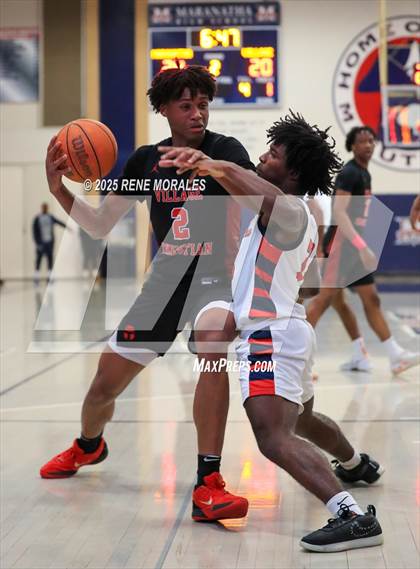 Thumbnail 3 in Village Christian vs Maranatha photogallery.