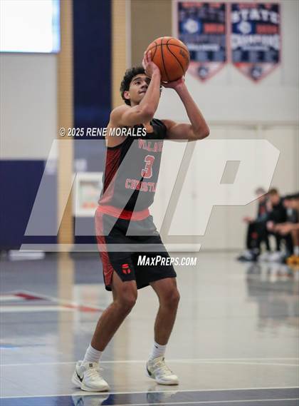 Thumbnail 3 in Village Christian vs Maranatha photogallery.