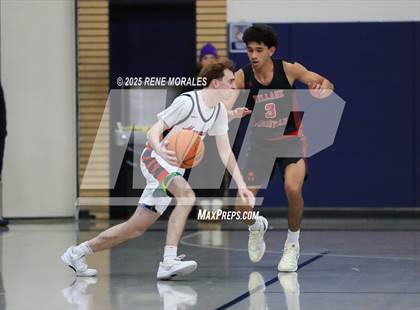 Thumbnail 2 in Village Christian vs Maranatha photogallery.