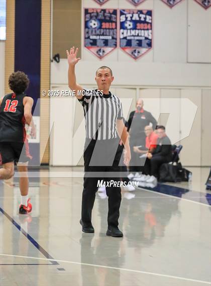 Thumbnail 3 in Village Christian vs Maranatha photogallery.