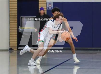 Thumbnail 3 in Village Christian vs Maranatha photogallery.