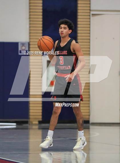 Thumbnail 2 in Village Christian vs Maranatha photogallery.