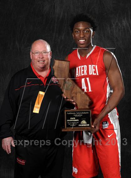 Thumbnail 1 in Mater Dei (CIF State Open Division Award Photos) photogallery.