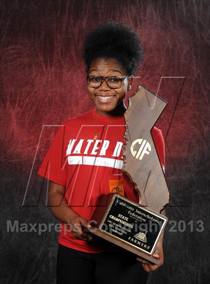 Thumbnail 2 in Mater Dei (CIF State Open Division Award Photos) photogallery.