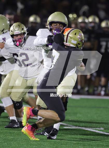 Thumbnail 1 in St. Augustine @ Point Loma photogallery.