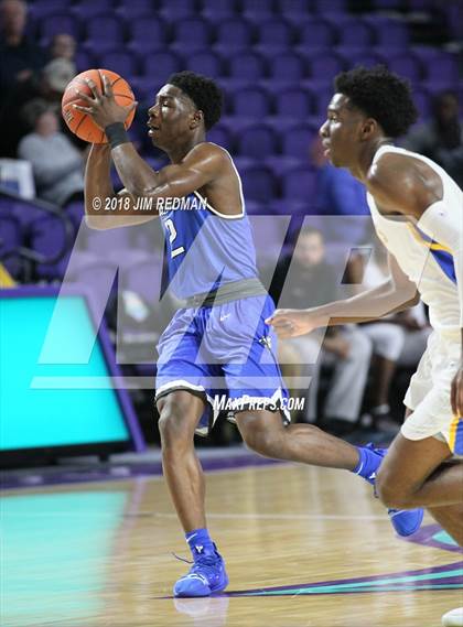 Thumbnail 2 in Osceola vs Vashon (City of Palms Classic) photogallery.