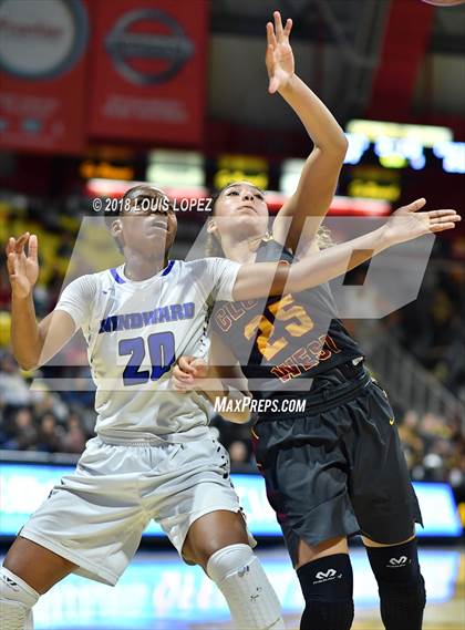 Thumbnail 3 in Clovis West @ Windward (CIF Open DIV Southern Regional Final) photogallery.