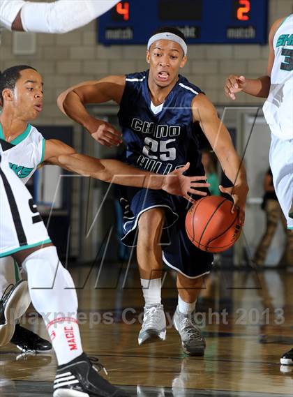 Thumbnail 1 in Santiago vs. Chino Hills (I Have a Dream Classic) photogallery.
