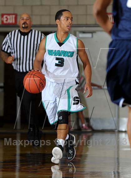 Thumbnail 2 in Santiago vs. Chino Hills (I Have a Dream Classic) photogallery.