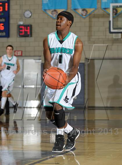Thumbnail 2 in Santiago vs. Chino Hills (I Have a Dream Classic) photogallery.
