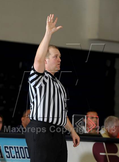 Thumbnail 2 in Santiago vs. Chino Hills (I Have a Dream Classic) photogallery.