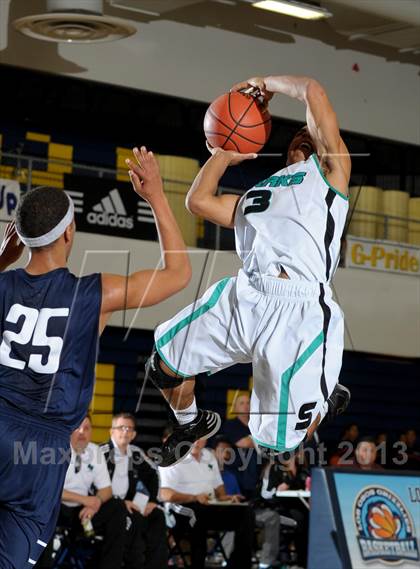 Thumbnail 1 in Santiago vs. Chino Hills (I Have a Dream Classic) photogallery.