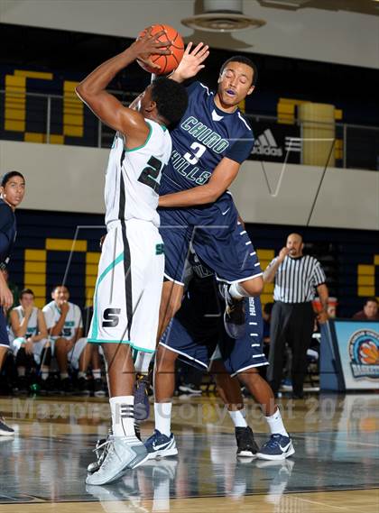 Thumbnail 1 in Santiago vs. Chino Hills (I Have a Dream Classic) photogallery.