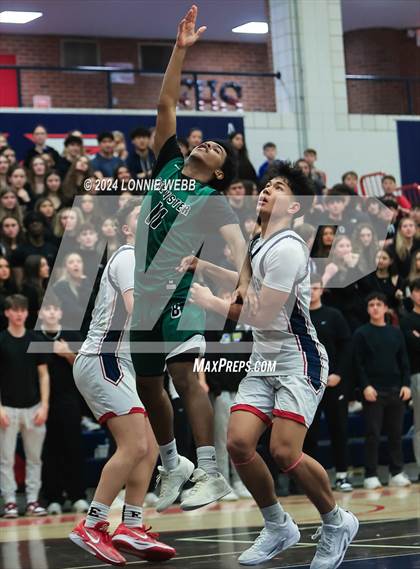 Thumbnail 1 in Brewster vs Eastchester (NYSPHSAA Section 1 Class AA Quarter Final) photogallery.