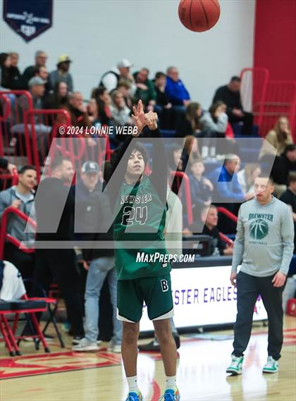 Thumbnail 2 in Brewster vs Eastchester (NYSPHSAA Section 1 Class AA Quarter Final) photogallery.