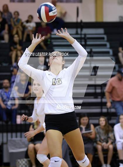 Thumbnail 2 in Tivy @ Seguin photogallery.